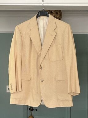 Miller Brothers with Loro Piana Custom Light Beige Cream Two-Button Sport Coat